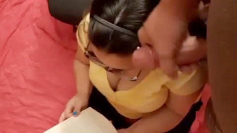 She dont know, sudden, friends mom