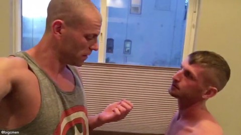 Húmedo, masturbada , putos haciéndolo duro