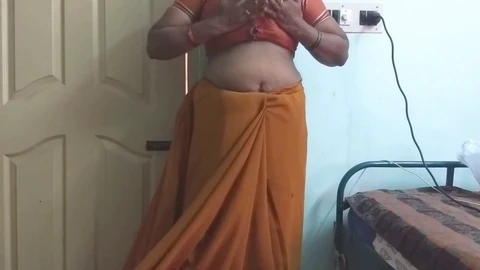 Big-boobs, saree, malayalam